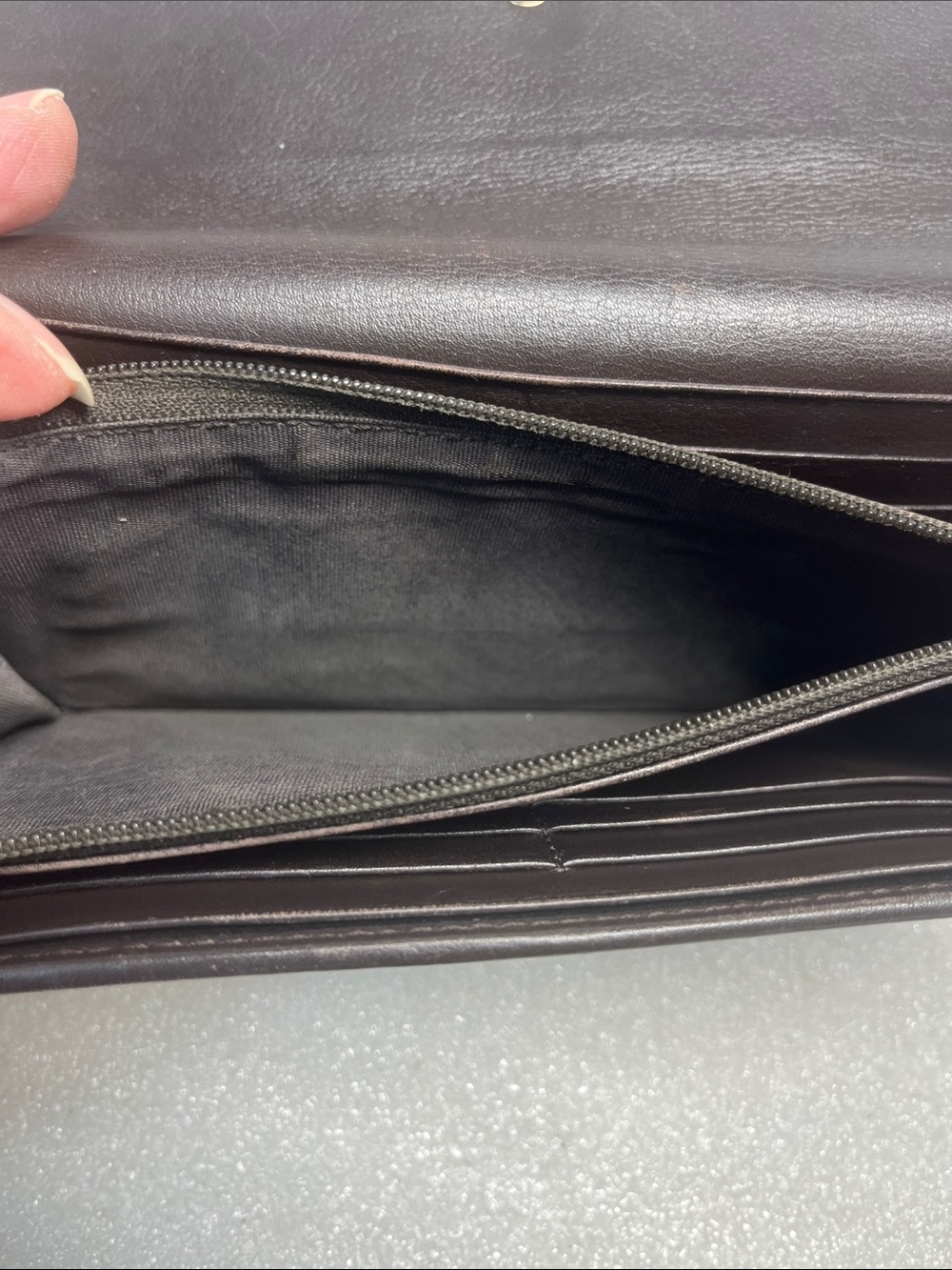 Gucci Long Wallet - Picture 4 of 16